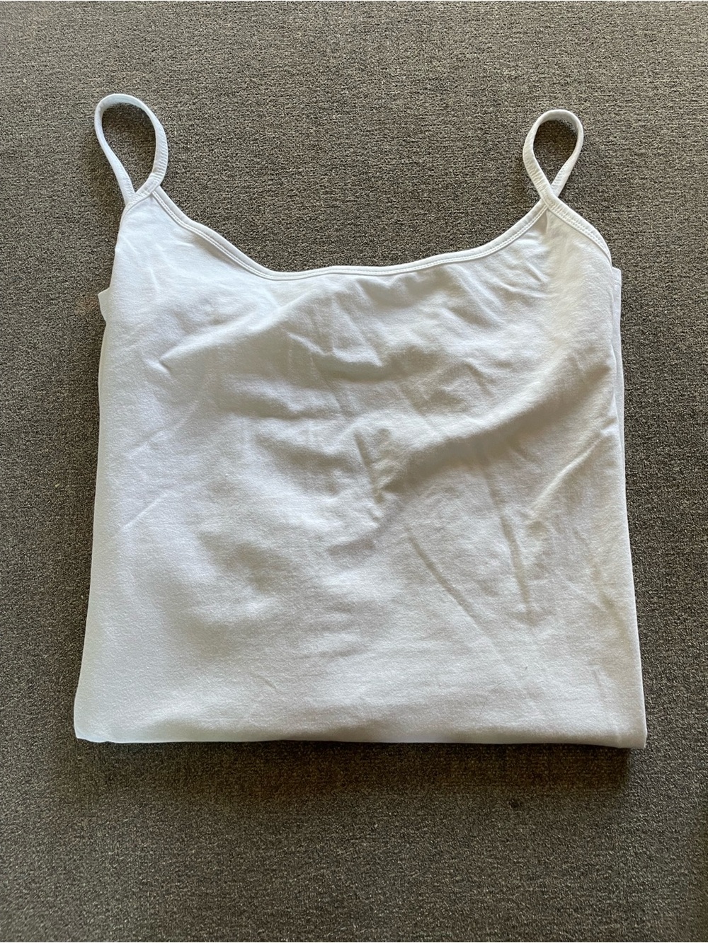 Torrid white adjustable spaghetti strap tank size 6